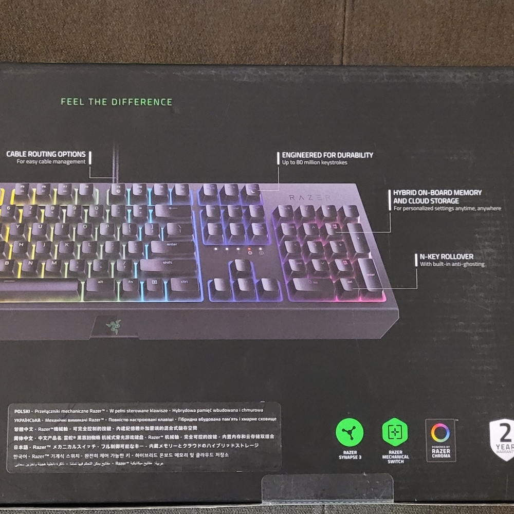New in box!! Razer Blackwindow - Picture 4 of 4